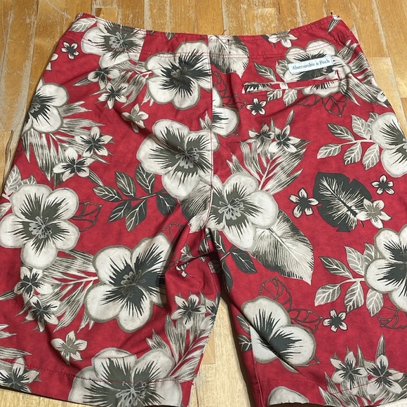 Abercrombie and Fitch swim trunks - Picture 5 of 5